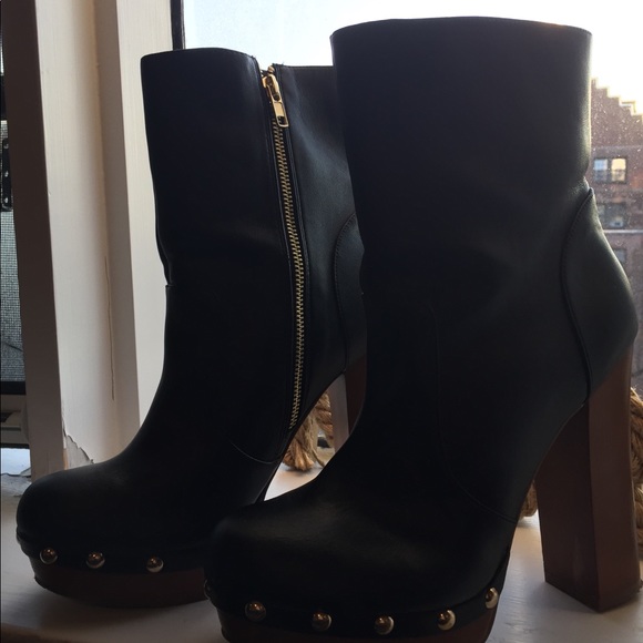 Black Chunky Disco Bootie - Picture 6 of 8